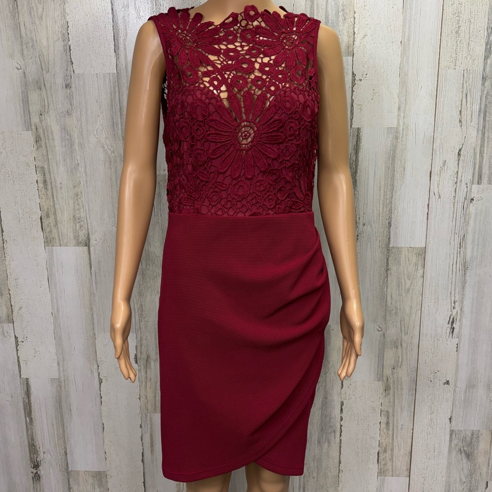 Windsor Lace Top Side Ruched Bodycon Dress